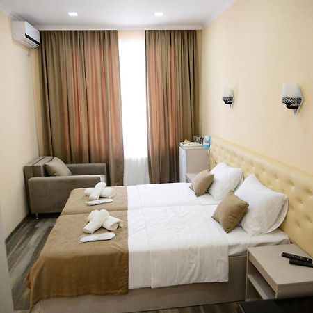 Hotel New Avlabari Тбілісі Екстер'єр фото