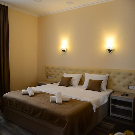 Hotel New Avlabari Тбілісі Екстер'єр фото