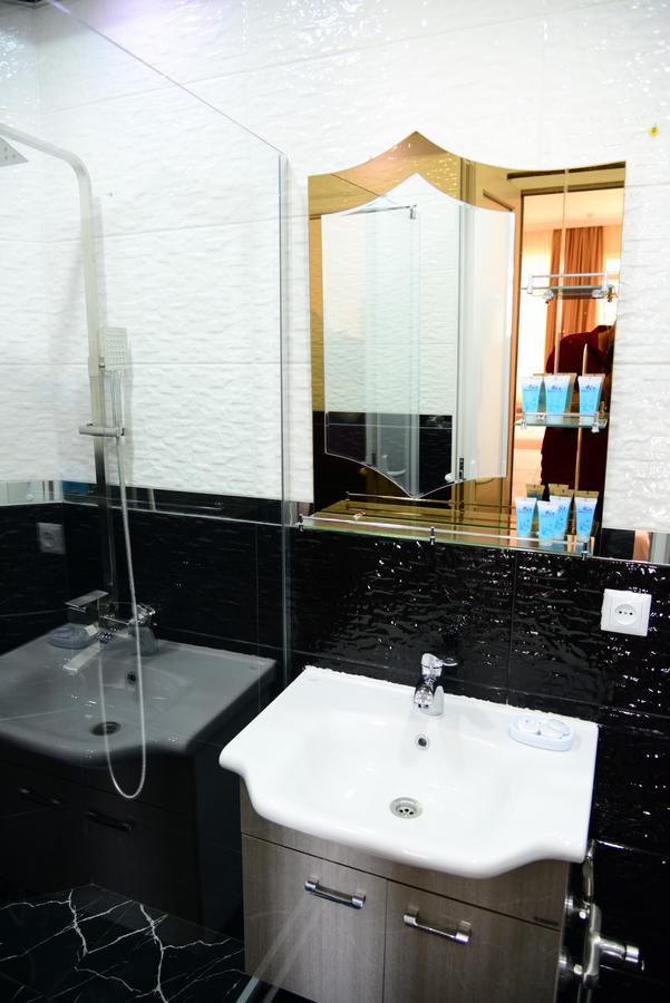 Hotel New Avlabari Тбілісі Екстер'єр фото