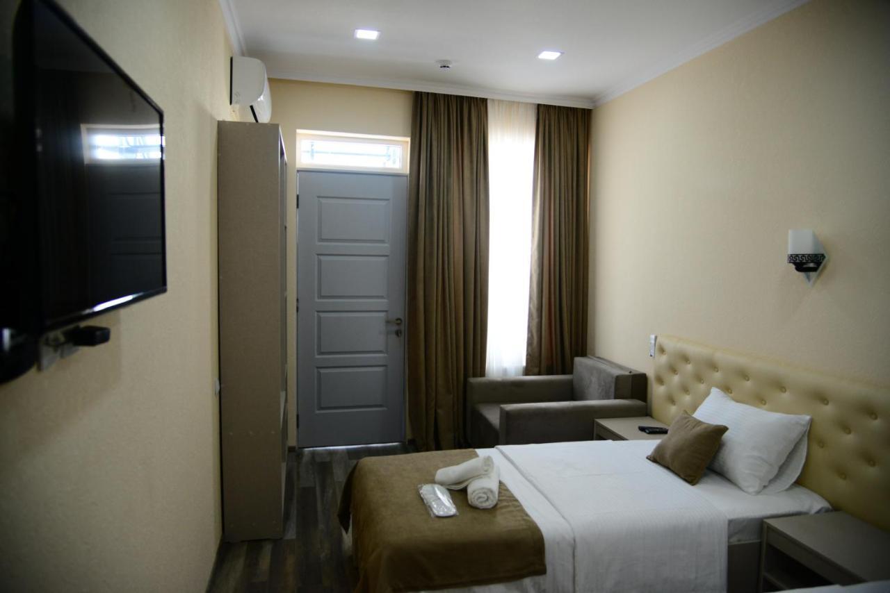 Hotel New Avlabari Тбілісі Екстер'єр фото