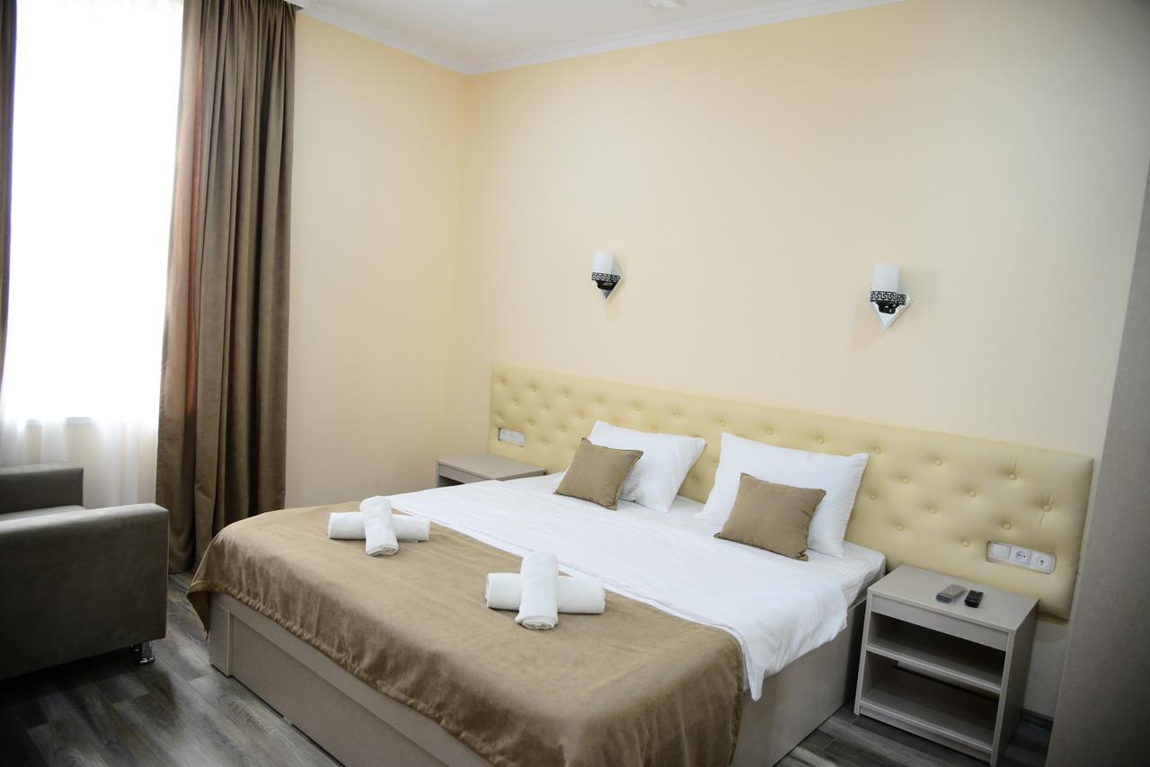 Hotel New Avlabari Тбілісі Екстер'єр фото