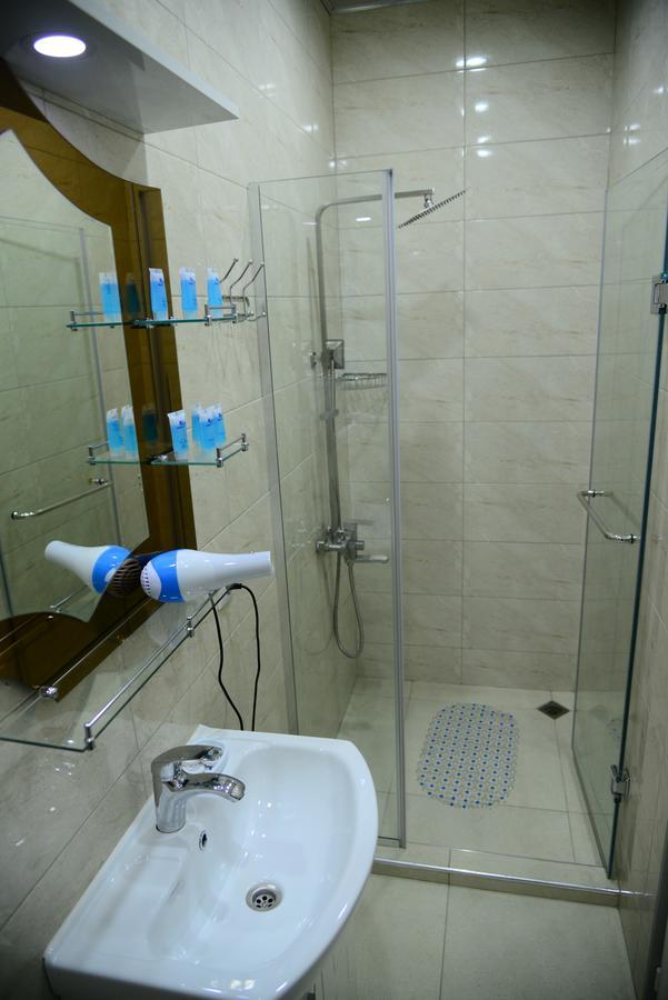 Hotel New Avlabari Тбілісі Екстер'єр фото