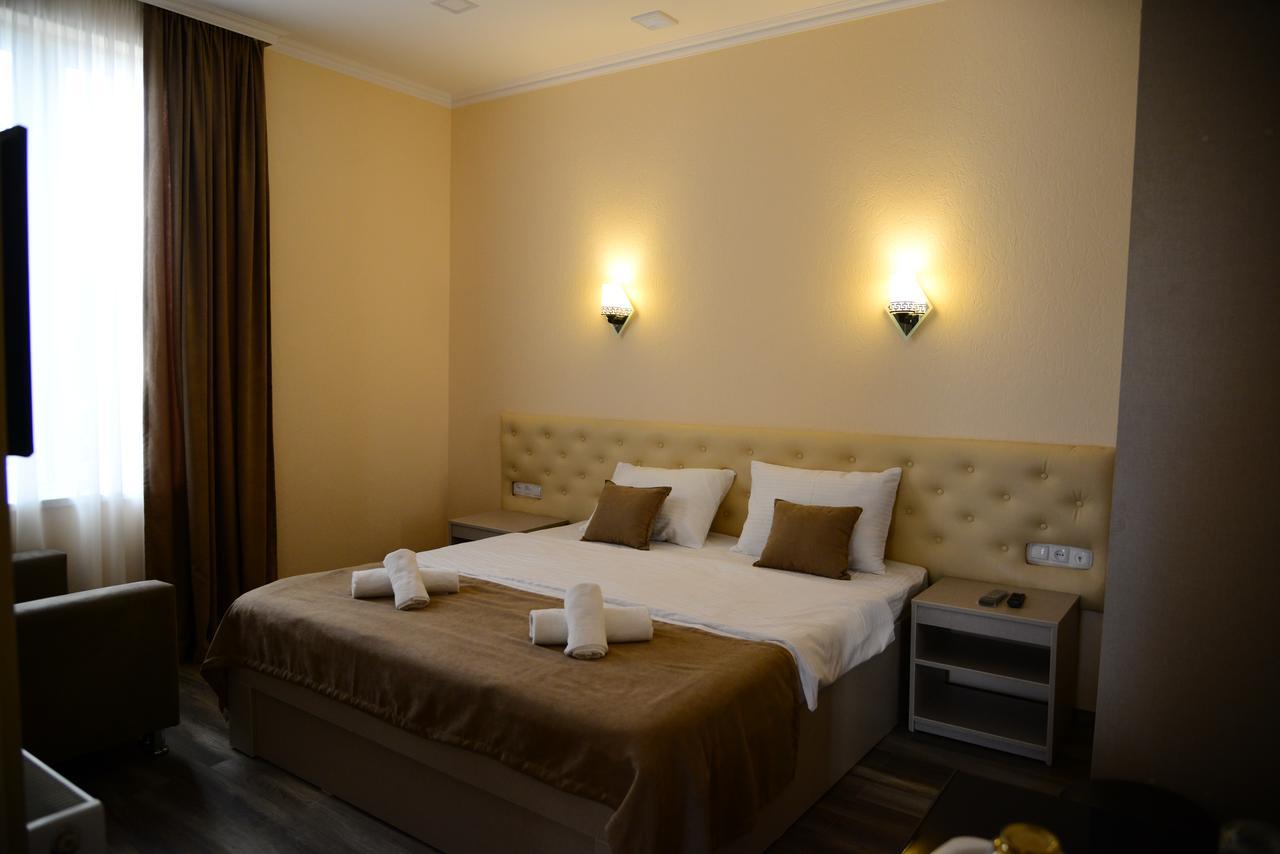 Hotel New Avlabari Тбілісі Екстер'єр фото