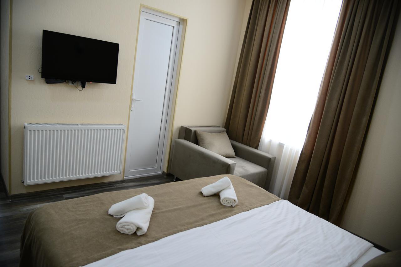 Hotel New Avlabari Тбілісі Екстер'єр фото