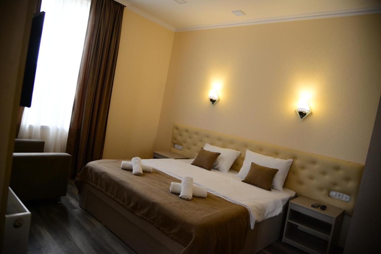 Hotel New Avlabari Тбілісі Екстер'єр фото